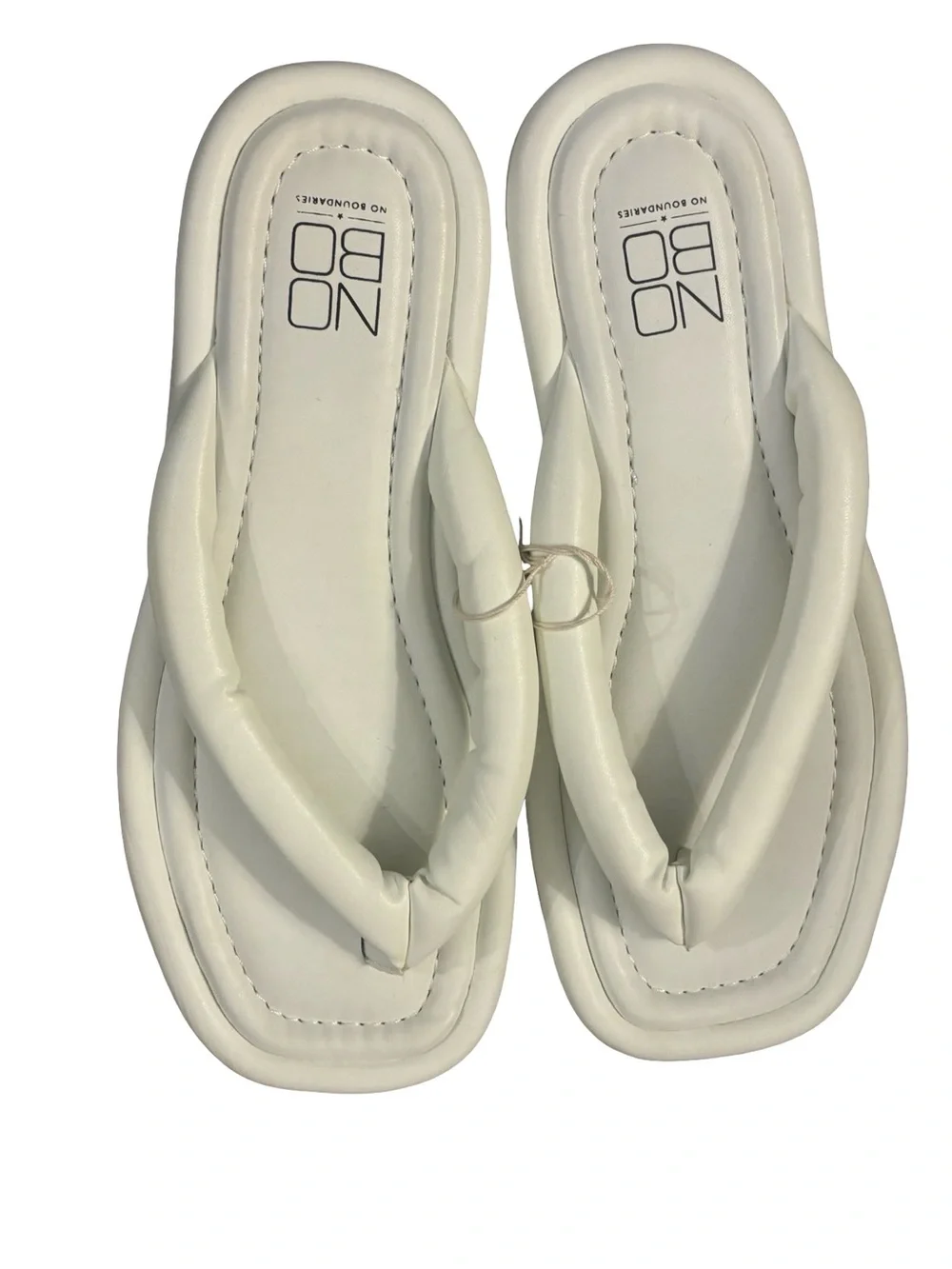 No Boundaries Women's White Padded Comfort Casual Loungewear Thong Sandals Sz 9